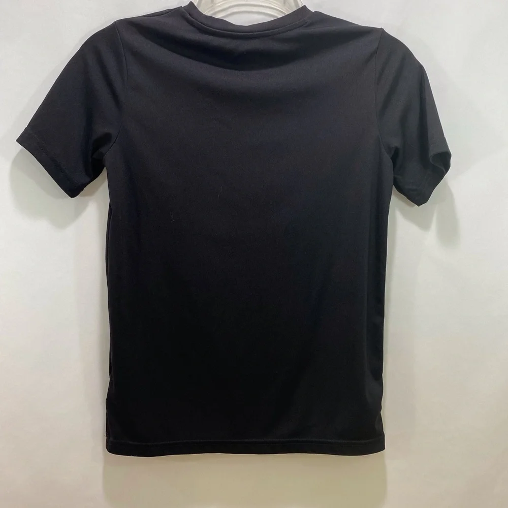 NWOT UMBRO Black T-Shirt Boys Medium